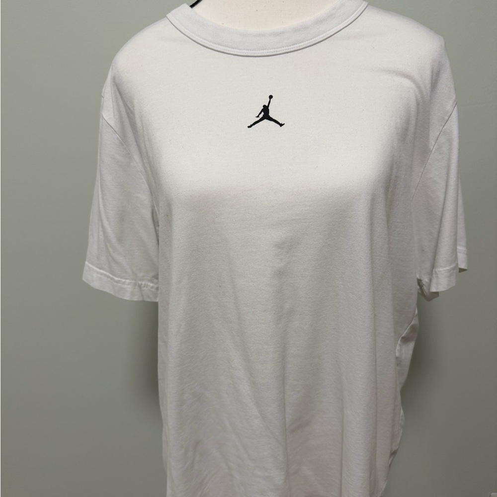 Nike White Short Sleeve Tee